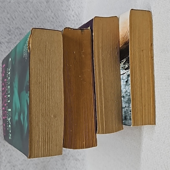 Karen Robards Romance Novels Bundle of 4 - Picture 8 of 10